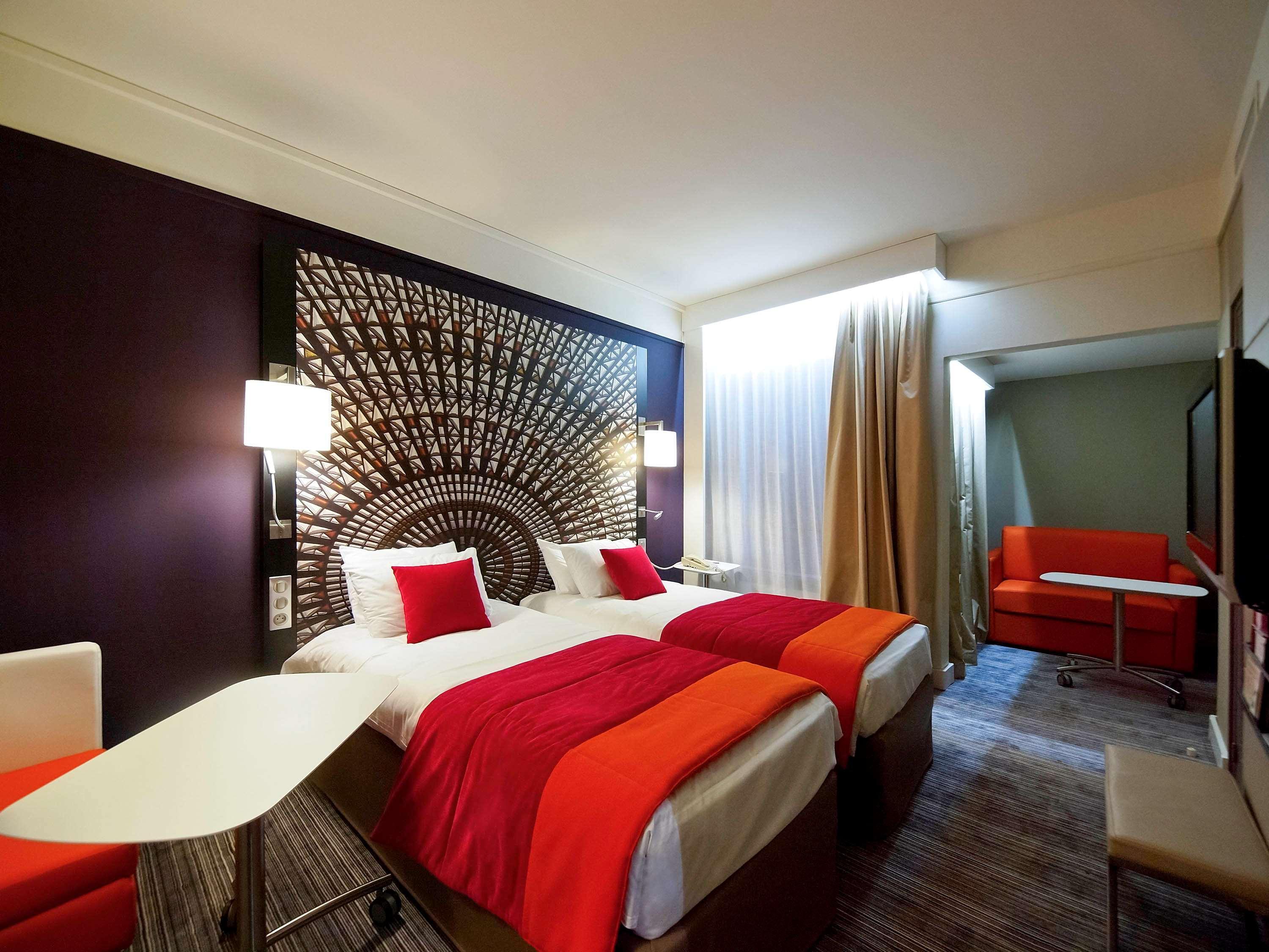 Mercure Nantes Centre Grand Hotel Exterior photo